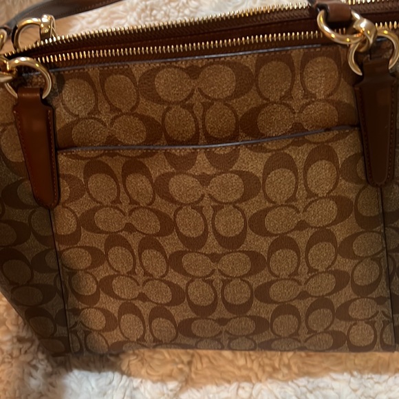 Beautiful bag brand-new - Picture 8 of 8